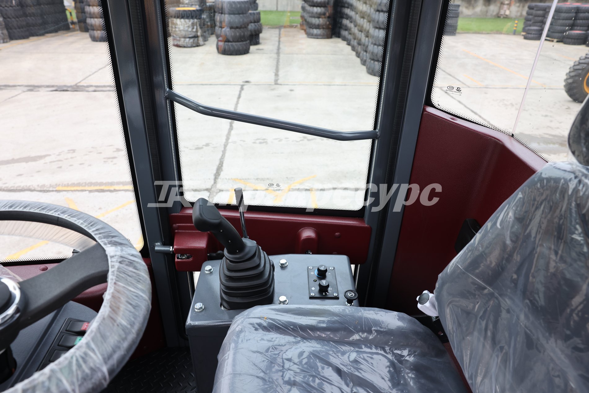 liftnet:gallery:/media/original_images/CDM932N-AGRI_13.JPG