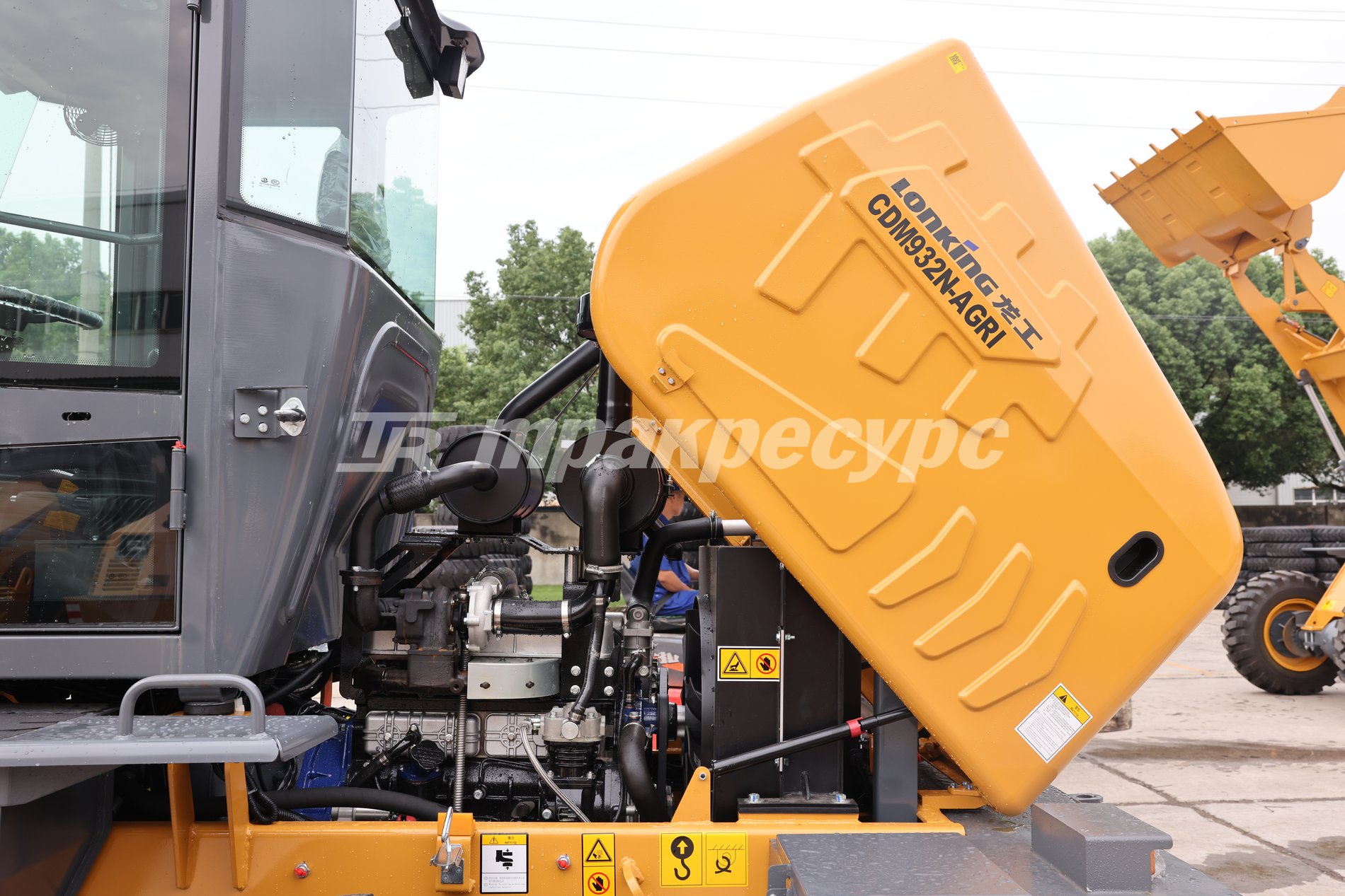 liftnet:gallery:/media/original_images/CDM932N-AGRI_10.JPG