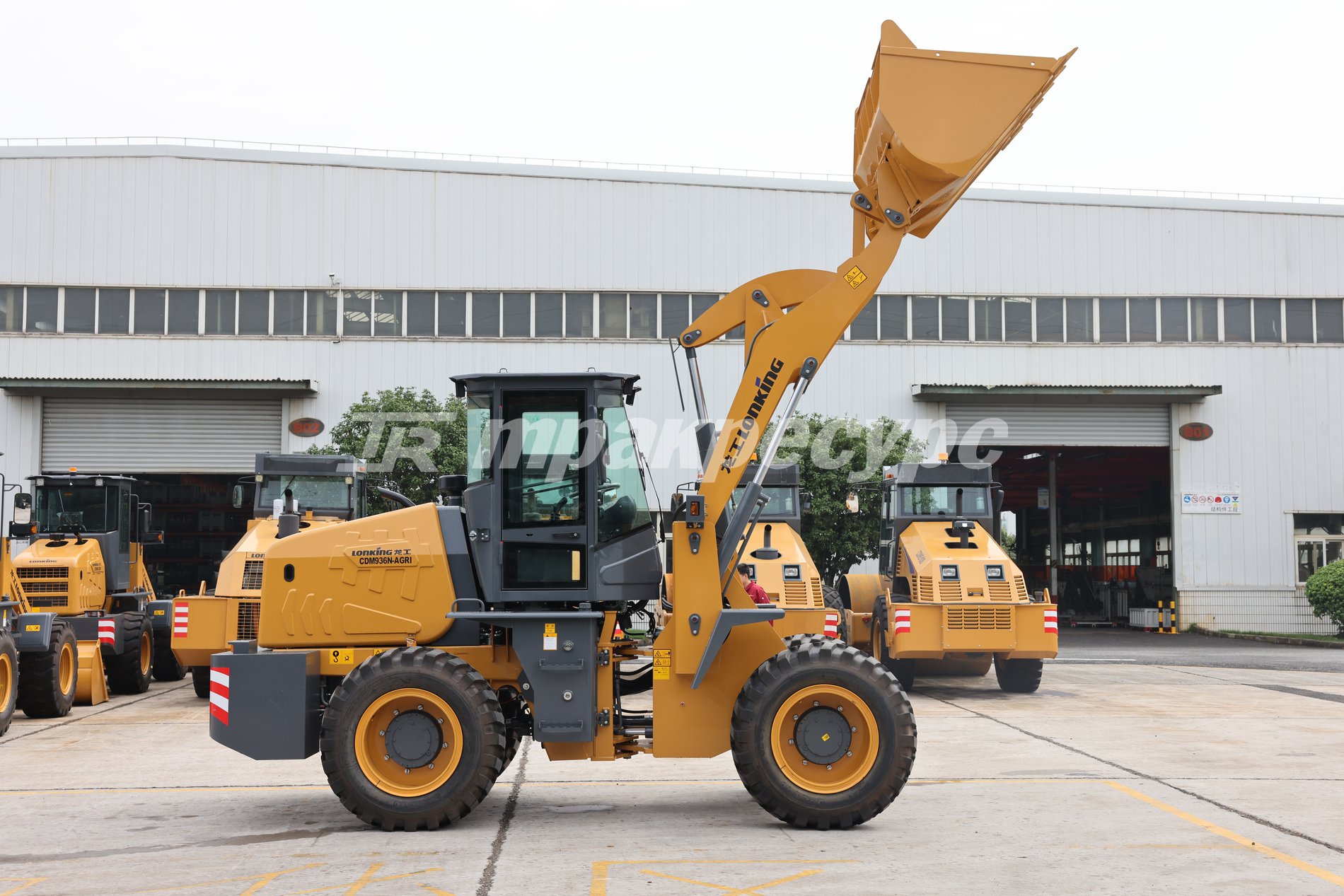 liftnet:gallery:/media/original_images/CDM936N-AGRI_5.JPG