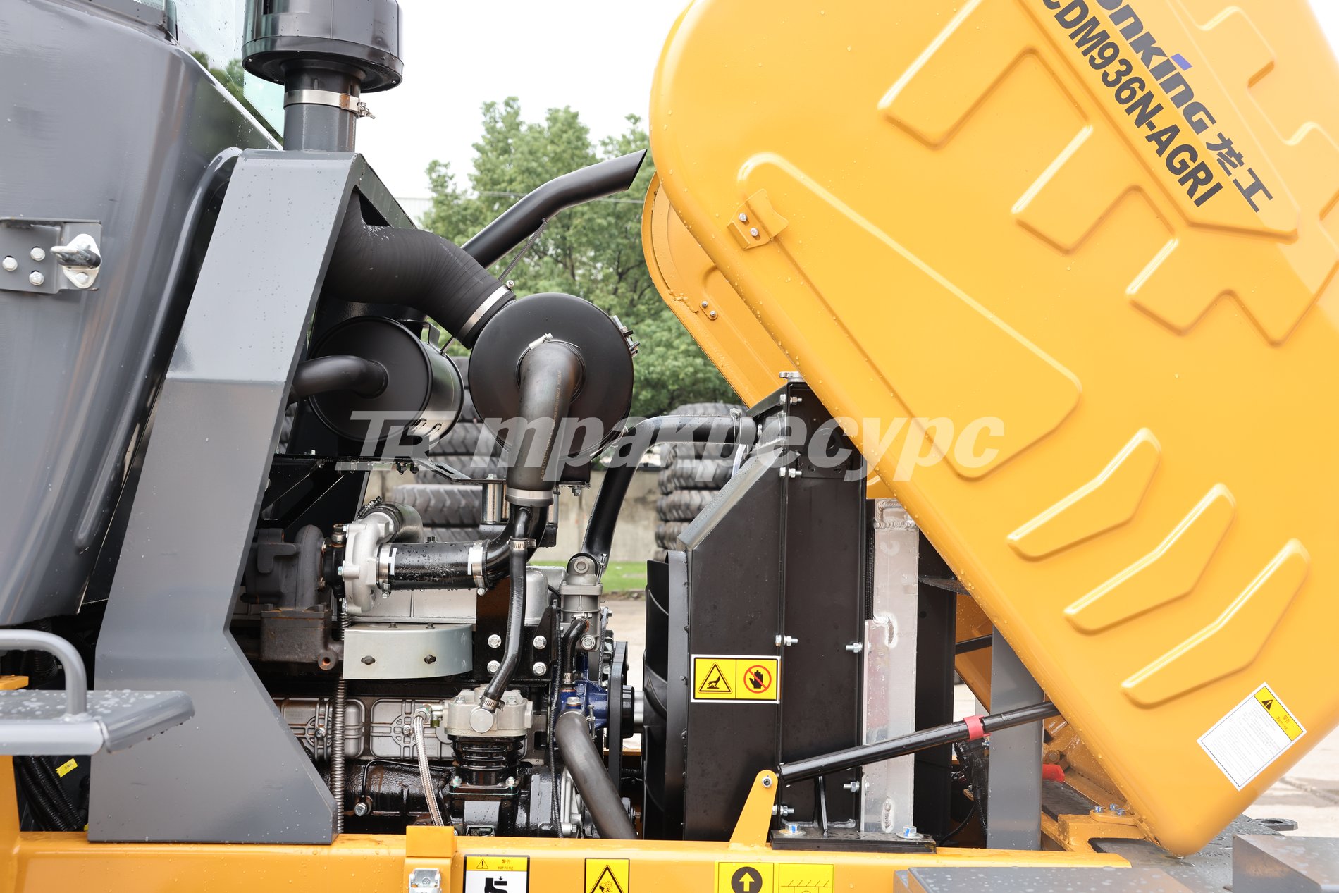 liftnet:gallery:/media/original_images/CDM936N-AGRI_9.JPG